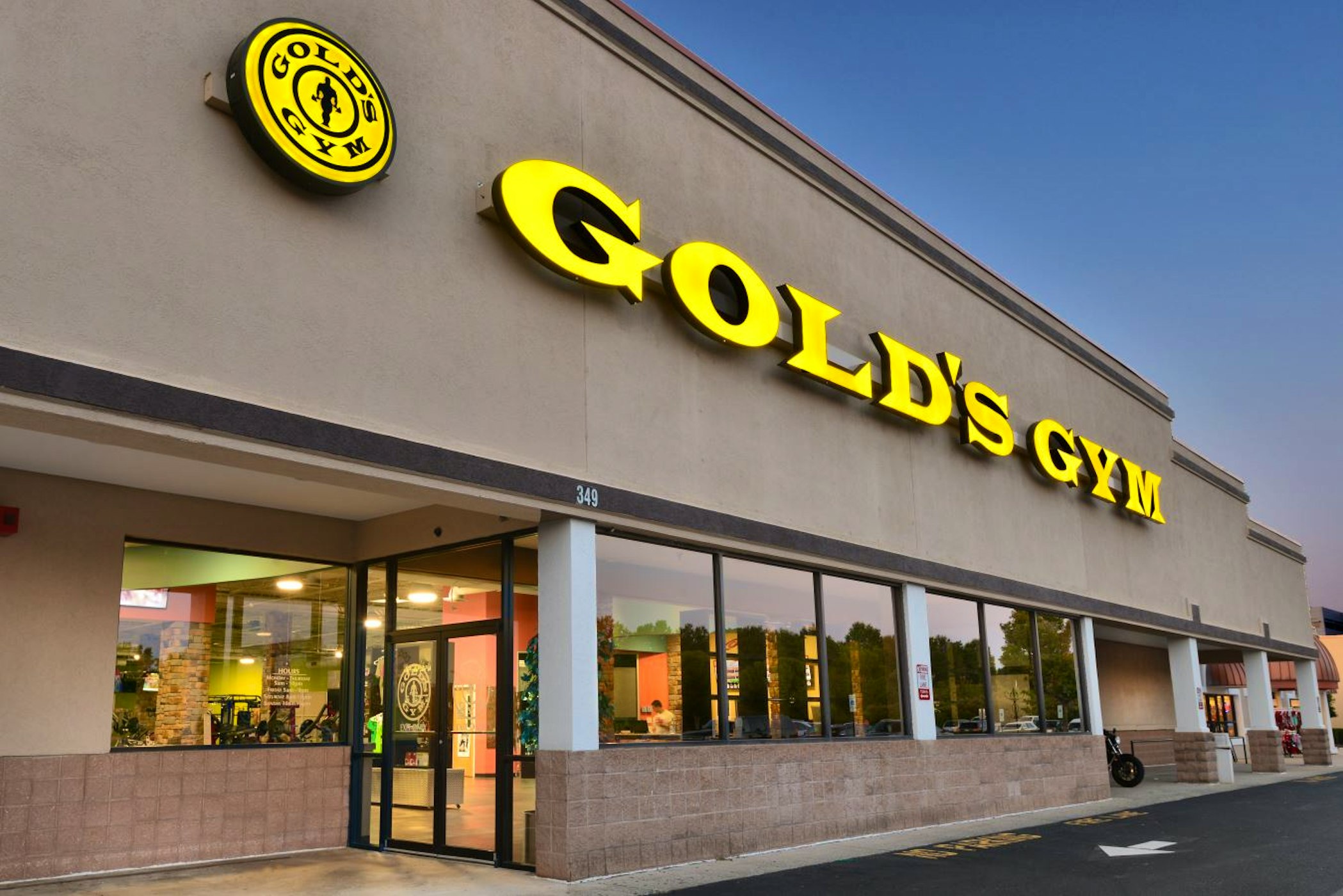 Gold's Gym El Paso (Wedgewood/McRae) 1224 Wedgewood Drive El Paso TX