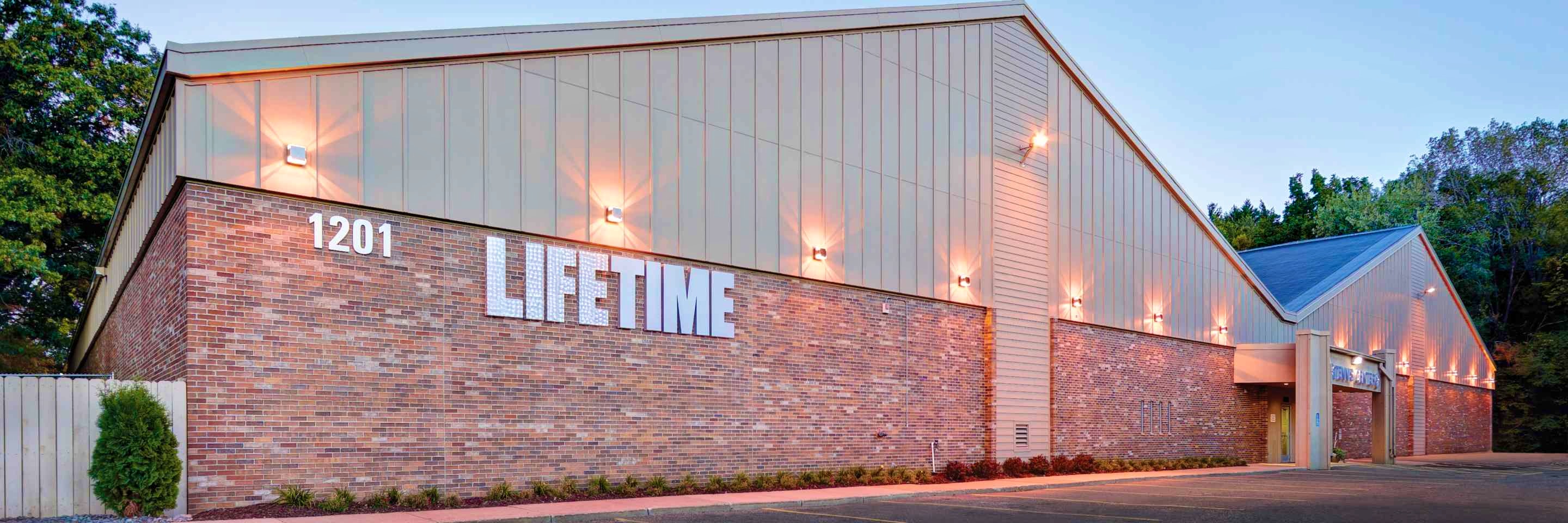 Life Time Oakdale Village Tennis