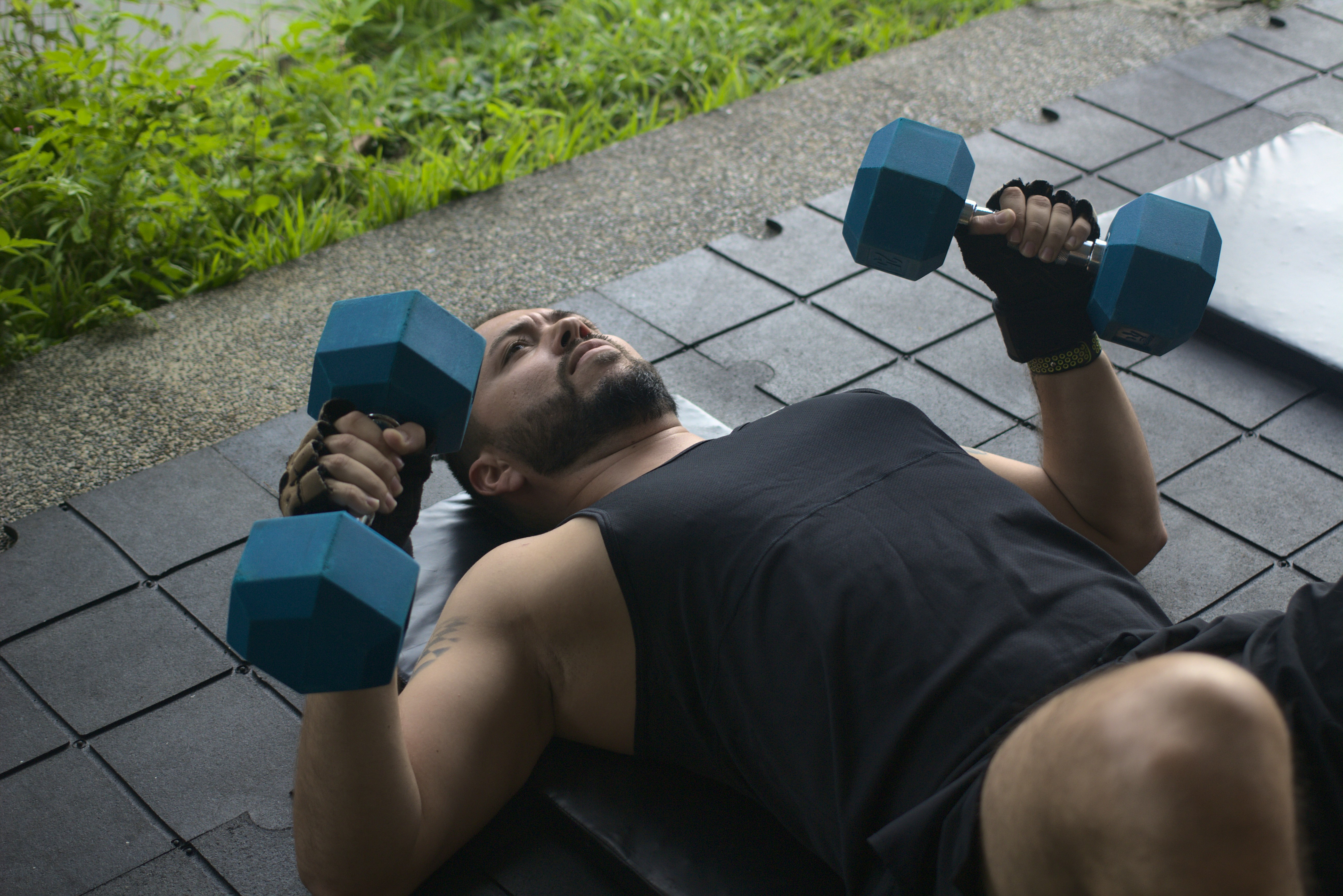 Floor Press (Dumbbell)