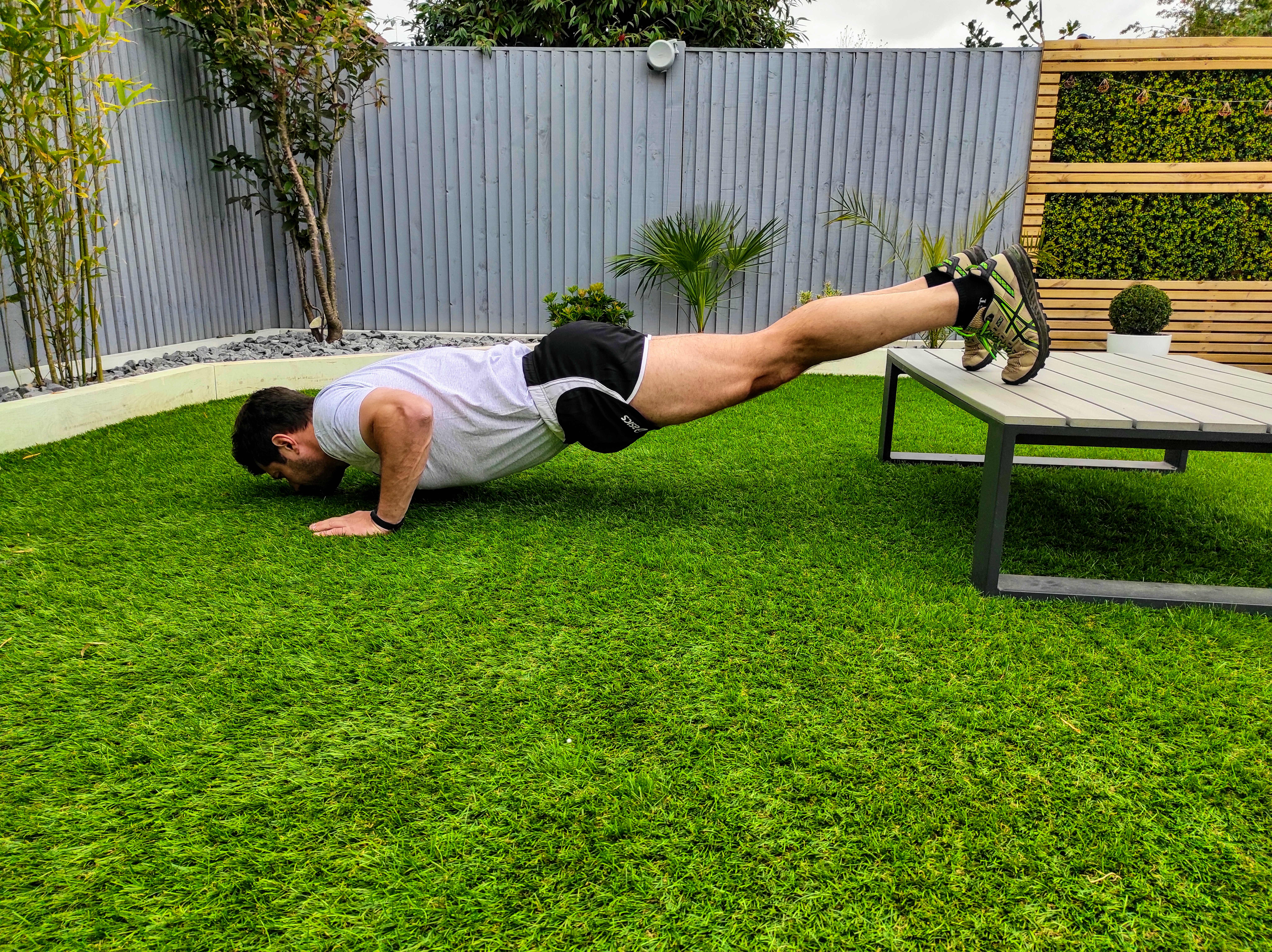 Decline Push Up